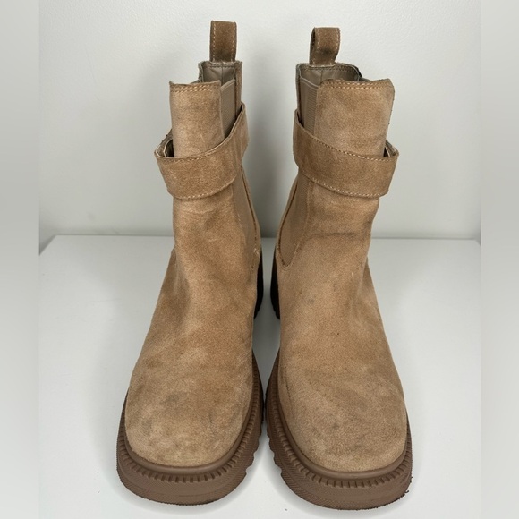 Steve Madden Women's Suede Boots Sz 8 - Picture 2 of 7